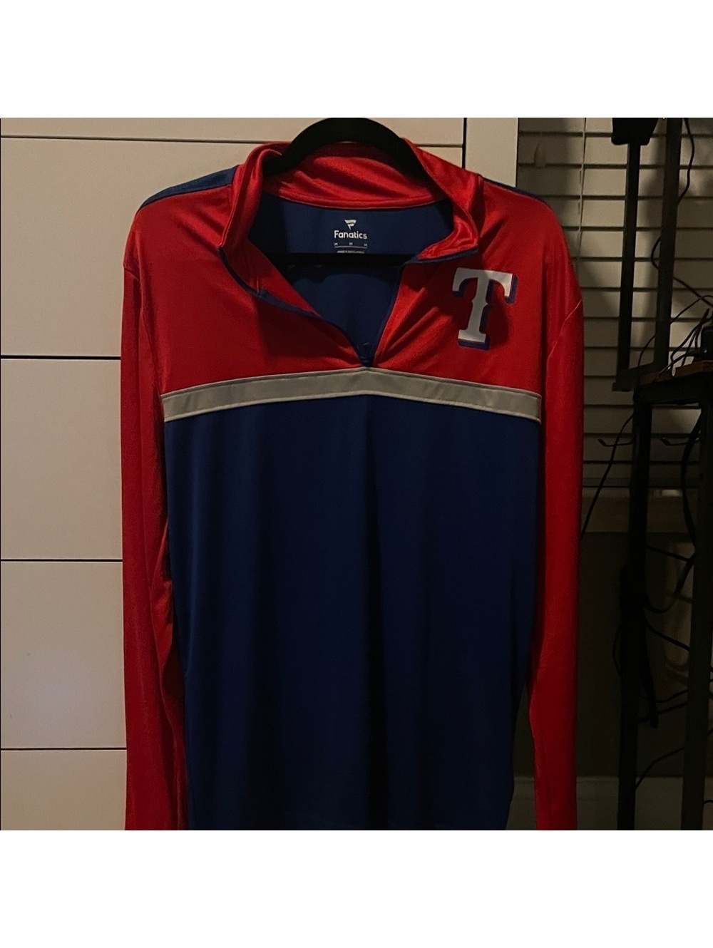 NWOT Fanatics Red and Blue Quarter-Zip Pullover